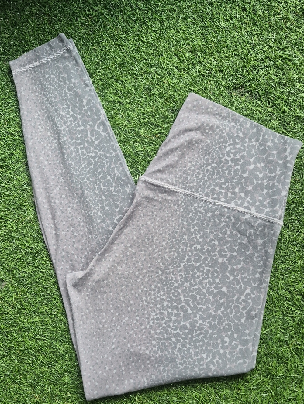 LULULEMON- ALIGN 28" LEGGINGS
